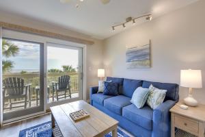 Oceanfront Breakers 137 Condo with Sunrise Views!