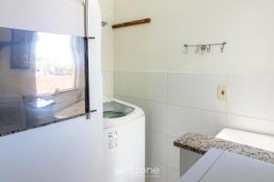 Apto c Churrasqueira a 600m da praia GOT0201