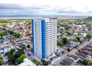 View 17, Modern, 5 min from Rafael Nuñez Airport