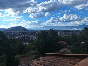 Residencia en la montaña con vista al lago a 5 min del centro