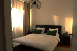 "Book Me" Apartment - Zagreb - FREE Parking - Tram Nearby