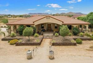 Welcome to our Rancho retreat!