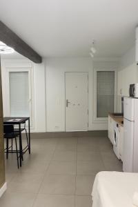 Apartamento 2 a 10 minutos caminando de la estación de Bus y Tren María Zambrano