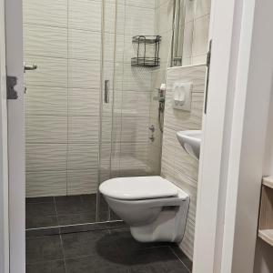 Imaginator Rooms Pool & Spa