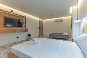 loft 72 holiday inn medellin