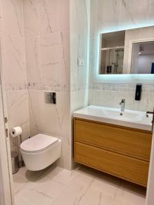 Apt in Paris Bercy Close to Metro 6 8