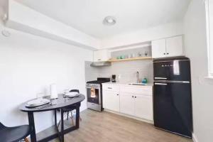 Cozy 1BR Apartment in Phenomenal Austin - Minutes to Downtown