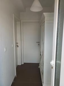 Apartments with parking space Novalja, Pag - 23643