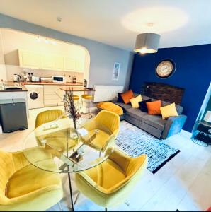 2 bed Cosy retreat Clifton opposite Bristol university