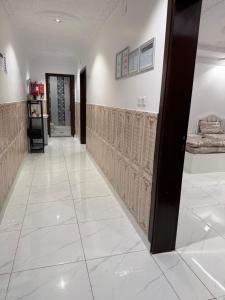 شقق النبلاء