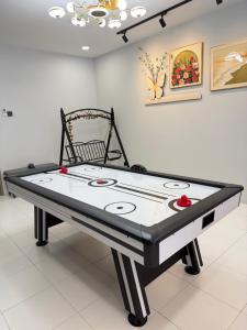 Ayaan Platinum2 Homestay at Tanah Rata with Private Parking and Air Hockey Games