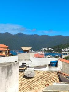 Loft 17 Mar Azul Praia dos Anjos com vista