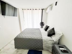 Moderno Apto 2 Hab Con Aire Acondicionado y Balcón - Cerca a la Foscal