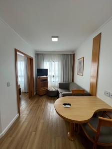 Comfort Flat Pinheiros em Hotel 4,5 estrelas
