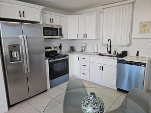 Perfect Beach Escape Steps to the ocean