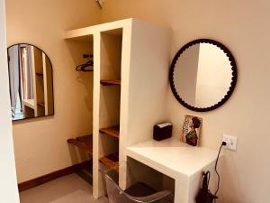 Haze Inn Cottages Crowned