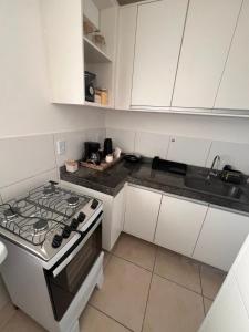 Refúgio na Orla com Vista Rio e conforto