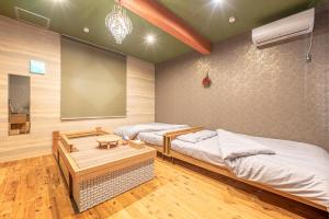 城下町ステイ岡崎OkazakiCastleView 岡崎城を一望 テラス付和モダン1LDK 85インチTV 最大6名