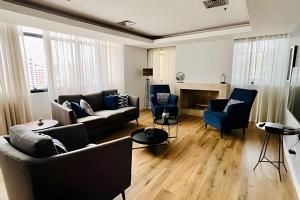 Flat Jardins 4 Estrelas Piscina Garagem