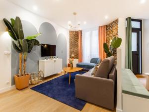 Beautiful apartment - 4BR 10P - Rue des Martyrs