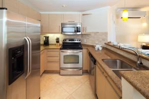 Sapphire Beach 116 apts