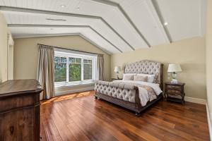 Spacious Cozy House in Vancouver West