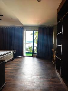 Anilao Mabini Sea House Diveshop and Resort