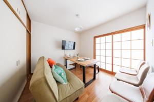 Osaka Bay Bridge Stay