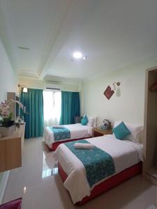 Che Wok Hotel
