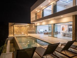 4BR Private Dream Escape Pool & Sea View