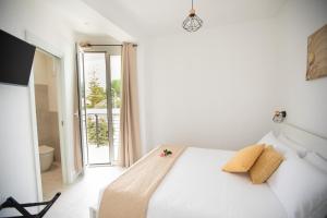 Golden Bay Appartments