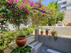 Green Point 3 Bedroom with Ensuites & Braai