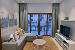 Wateera Jebel Sifah-Beachfront & Golf View
