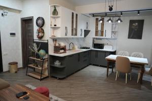 Cozy 2-room Apartment in Old Tbilisi, Avlabari