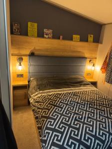 8 birth lodge Broadland sands