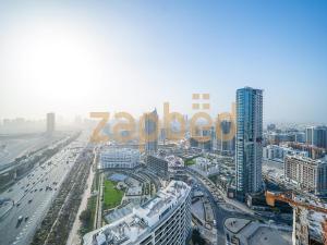 Stylish 2BR Apartment Skyz By Danube Arjan