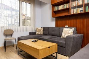 Cozy Floor from a House Near the City Center