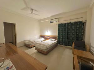 Iris Boutique Hotel