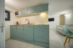 FRGK " JAURES Duplex Central Cannes Quiet Courtyard with Mezzanine 100m from Train Station
