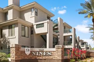 CozySuites at Kierland Commons with pool #13