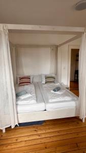 White Midsommar - Stilvolle Wohnung, 4 Schlafzimmer, Küche