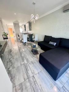 Aya Luxury Apartment 84