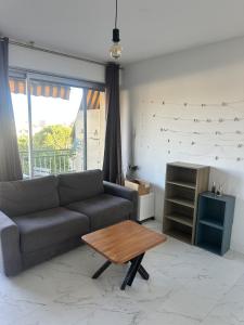 Studio near Hippodrome & Seaside