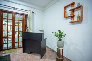 Lunai Hotel