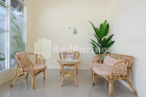 Nawasena Homey Syariah near Bandara Adisucipto 4 Mitra RedDoorz