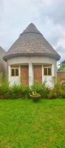 Nnalubaale Resort Cottages