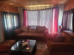 Waterfront Cabin on Lake Superior sleeps 7 plus ppl