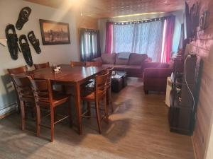 Waterfront Cabin on Lake Superior sleeps 7 plus ppl