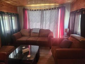 Waterfront Cabin on Lake Superior sleeps 7 plus ppl