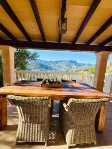 Casa Sol with private terrace, garden, pool, beautiful view